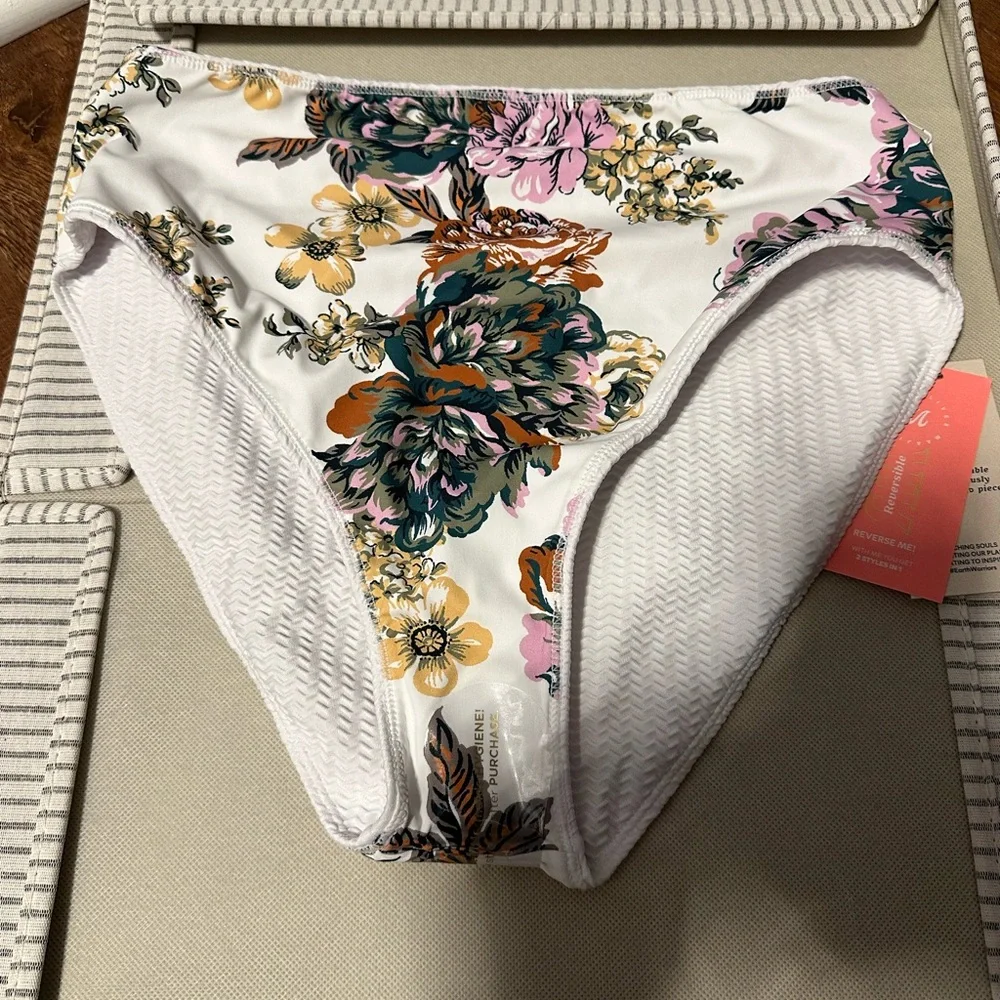 NWT Sz XXL Maaji bottom